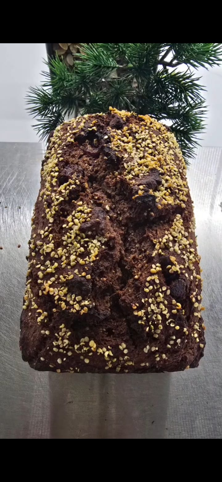High-Protein Chocolate Fig Cake