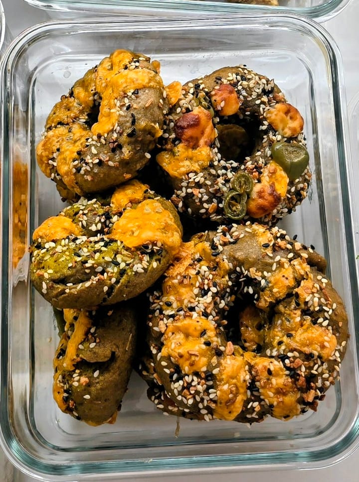Spinach Amla cheesy Bagel : A delicious Iron boost to regular Bagels